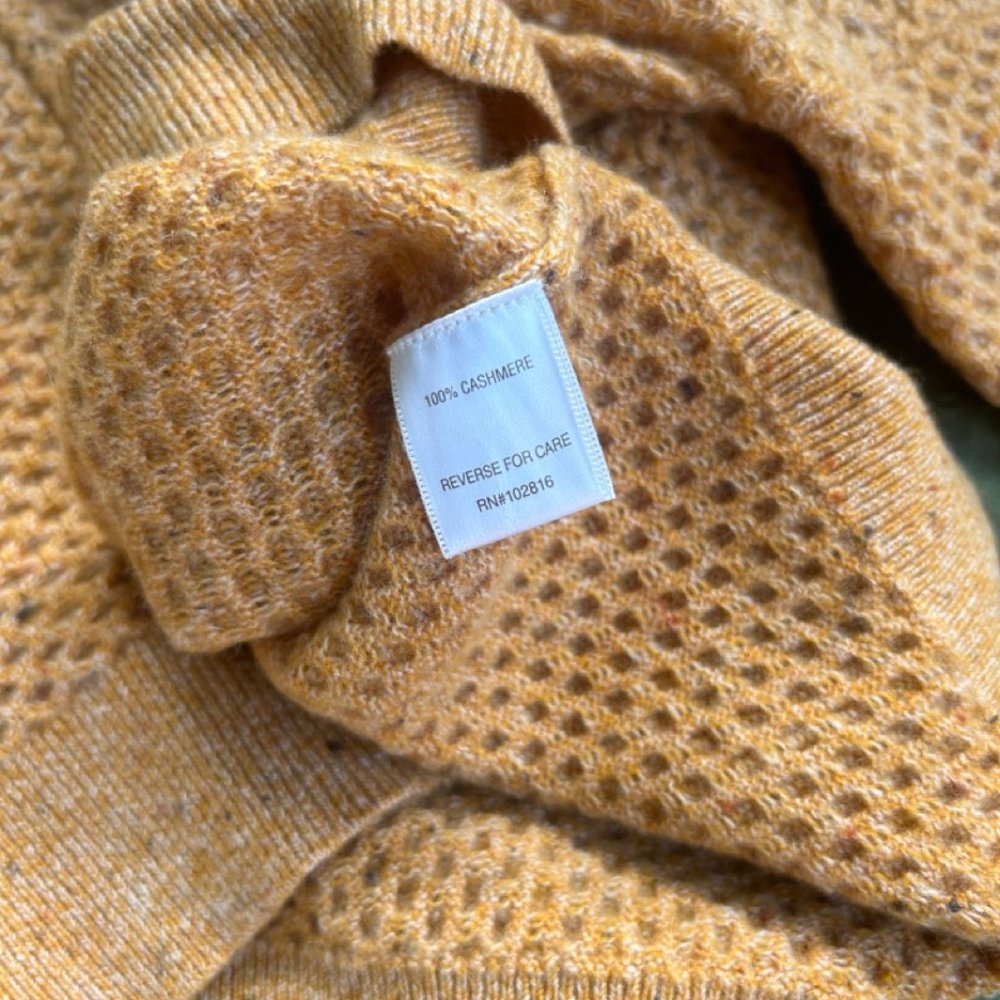 NEW with Tags Garnet Hill Cashmere sweater Pumpkin Tan Donegal - Picture 3 of 7